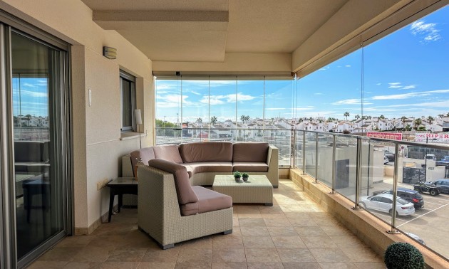 Apartment - Herverkoop - Orihuela Costa - La Zenia