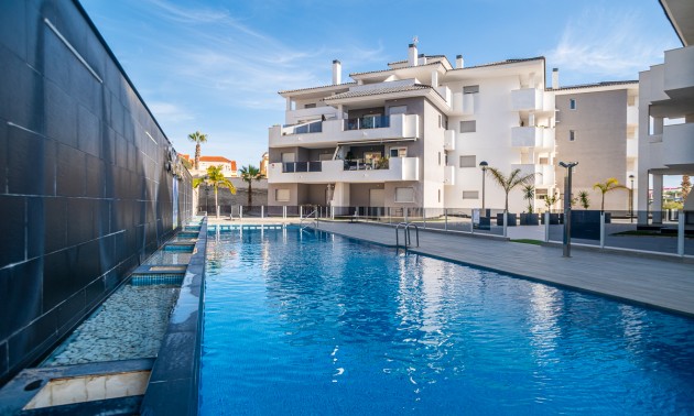Apartment - Herverkoop - Orihuela Costa - Villamartín
