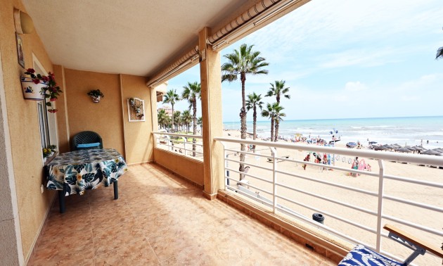 Apartment - Herverkoop - Torrevieja - La Mata