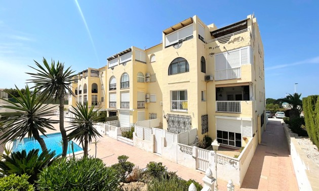 Apartment - Herverkoop - Torrevieja - La Mata