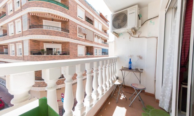 Apartment - Herverkoop - Torrevieja - Torrevieja Centro