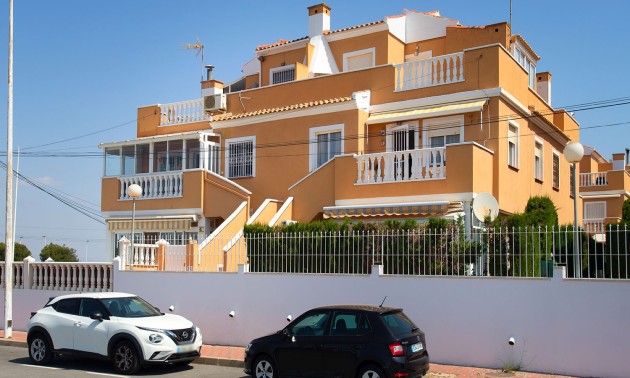 Apartment - Herverkoop - Torrevieja - Torrevieja