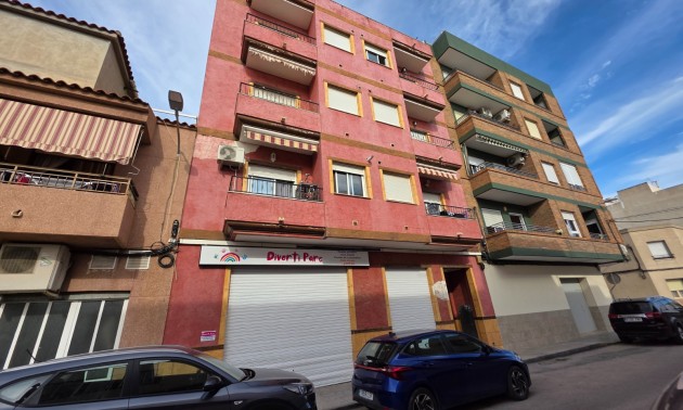 Apartment - Revente - Almoradí - Centro