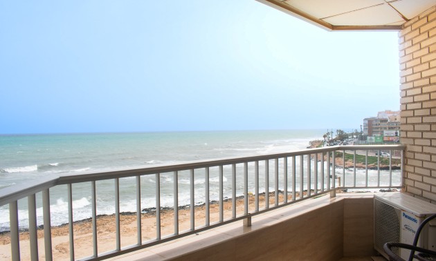 Apartment - Revente - Torrevieja - Playa Los Locos