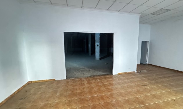 Commercial - Resale - Torrevieja - Playa Los Locos