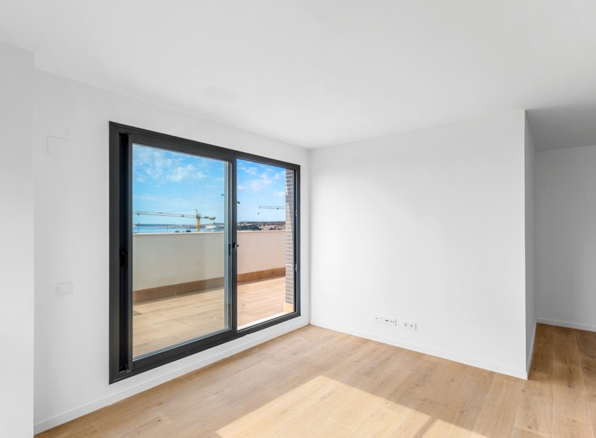 Herverkoop - Apartment - Alicante - Benalua