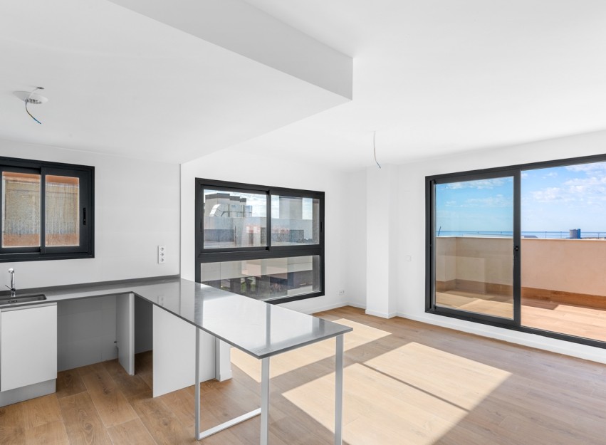 Herverkoop - Apartment - Alicante - Benalua