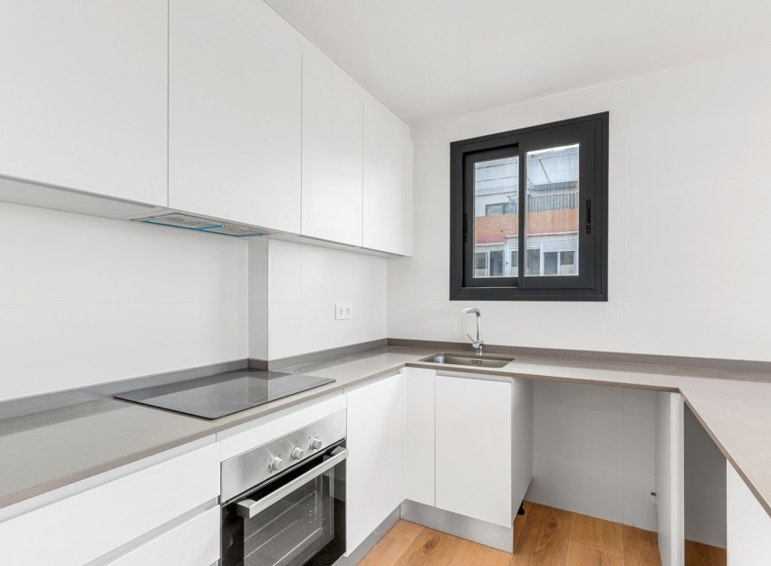 Herverkoop - Apartment - Alicante - Benalua