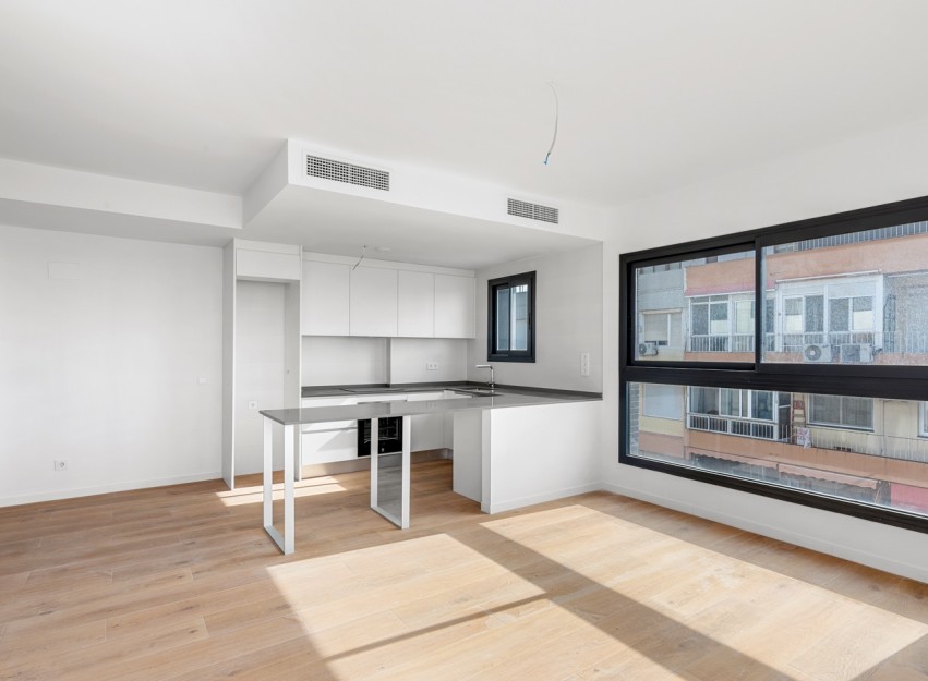 Herverkoop - Apartment - Alicante - Benalua