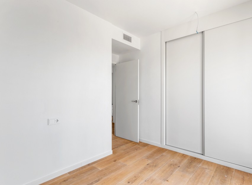 Herverkoop - Apartment - Alicante - Benalua