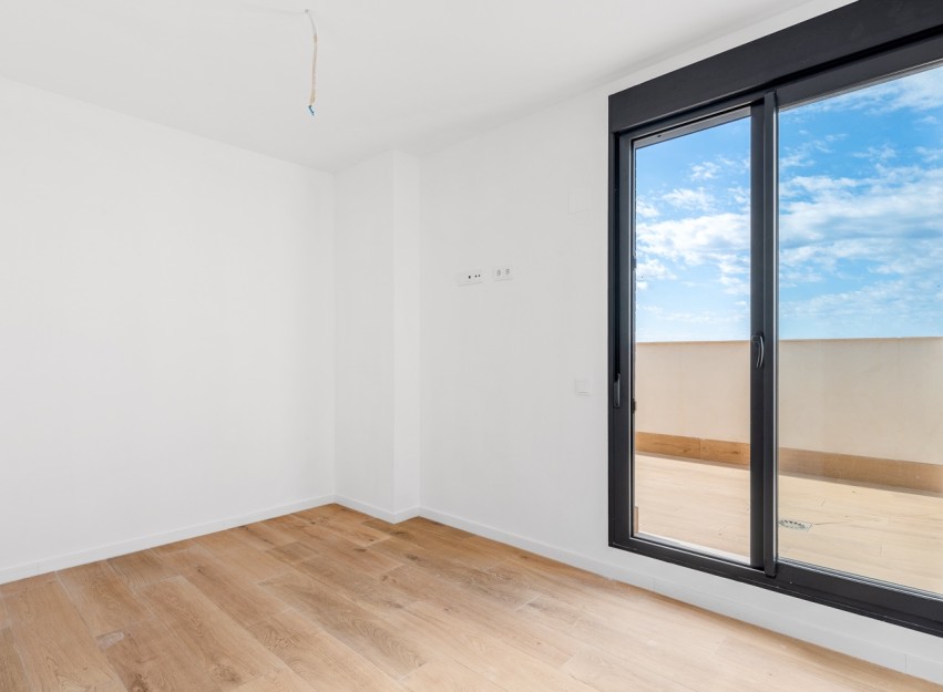 Herverkoop - Apartment - Alicante - Benalua