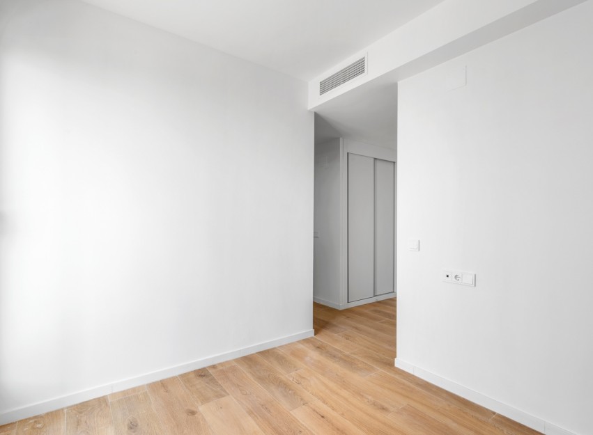 Herverkoop - Apartment - Alicante - Benalua