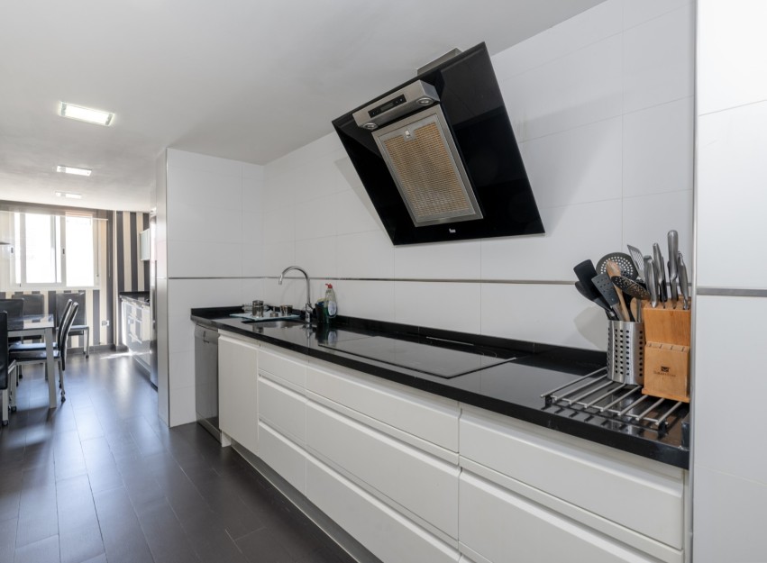 Herverkoop - Apartment - Alicante - Center