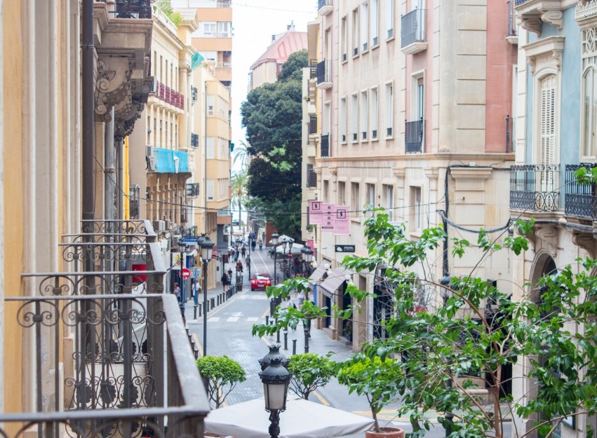 Herverkoop - Apartment - Alicante - Center