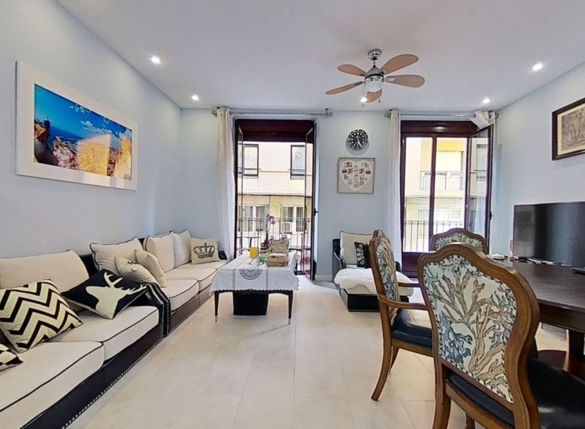 Herverkoop - Apartment - Alicante - Center