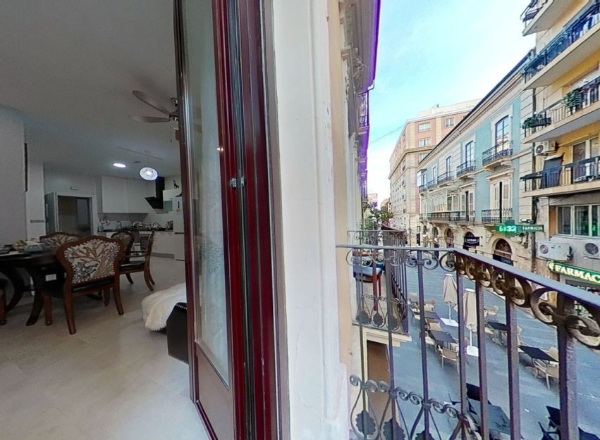 Herverkoop - Apartment - Alicante - Center