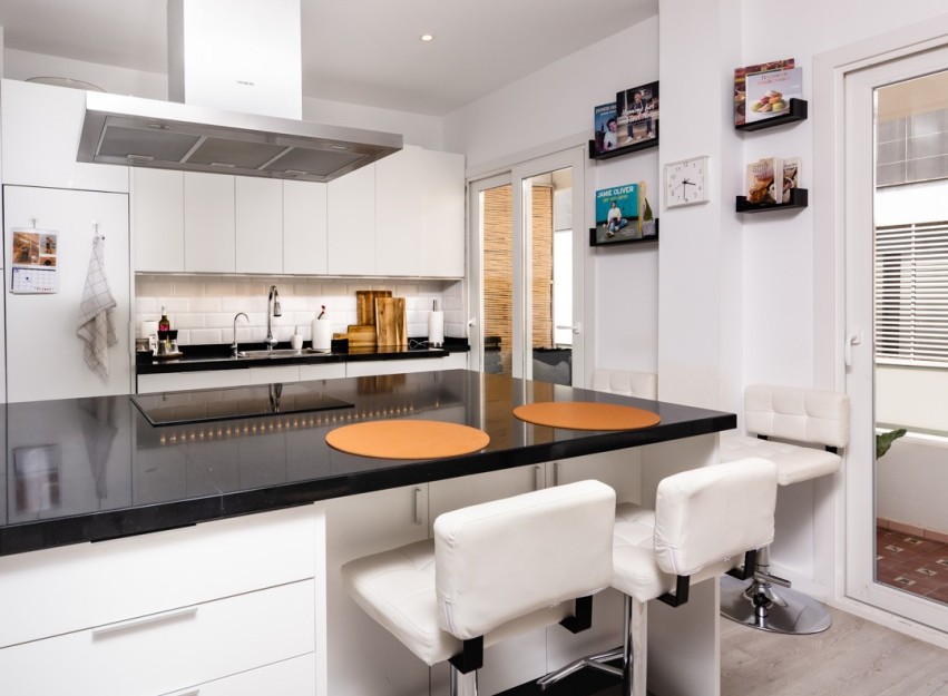 Herverkoop - Apartment - Alicante - - Centro  -