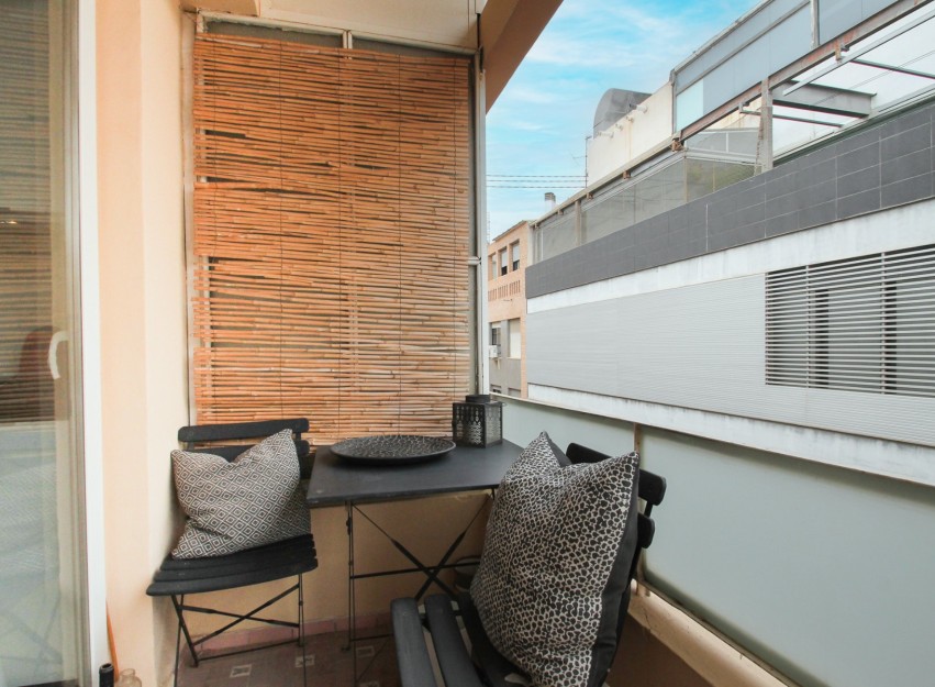 Herverkoop - Apartment - Alicante - - Centro  -