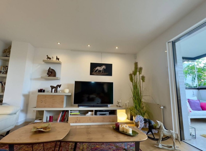 Herverkoop - Apartment - Alicante - Vistahermosa