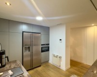 Herverkoop - Apartment - Alicante - Vistahermosa