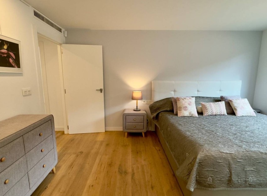 Herverkoop - Apartment - Alicante - Vistahermosa