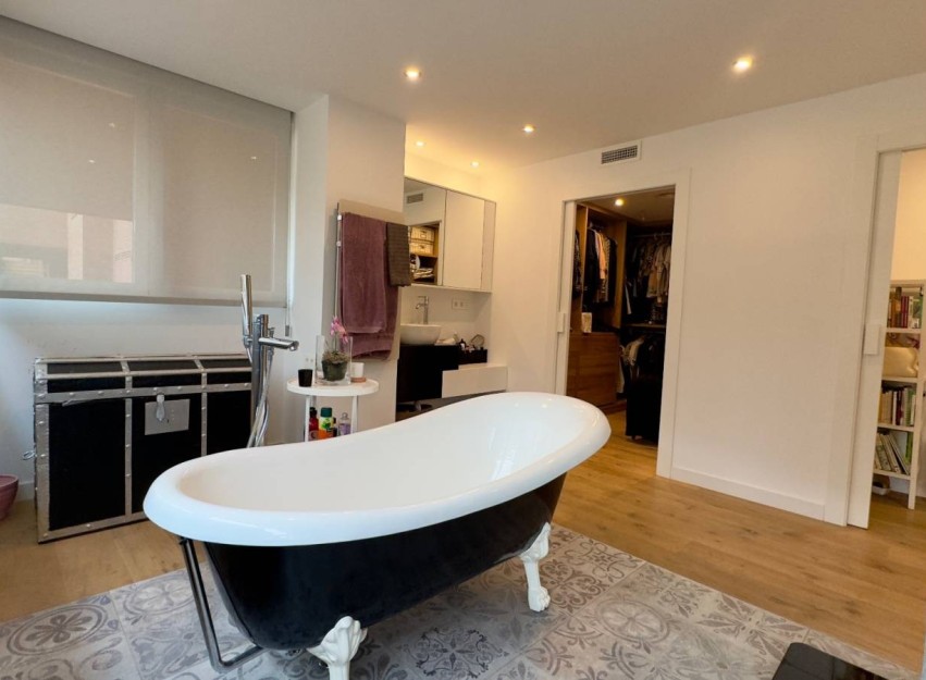Herverkoop - Apartment - Alicante - Vistahermosa