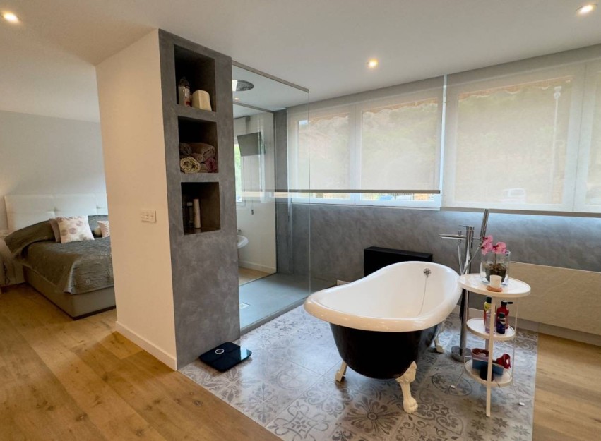 Herverkoop - Apartment - Alicante - Vistahermosa