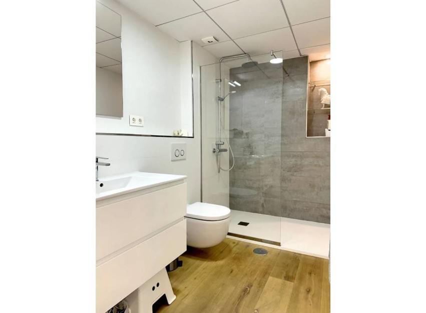 Herverkoop - Apartment - Alicante - Vistahermosa