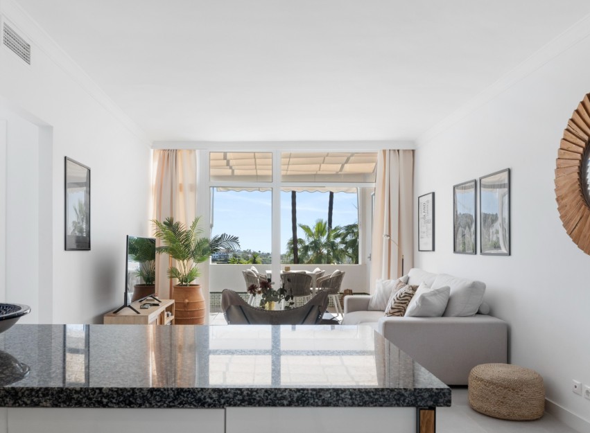 Herverkoop - Apartment - Benahavis - La Quinta