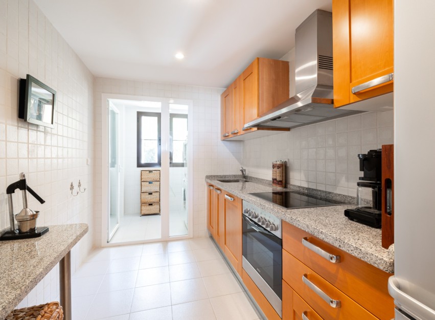 Herverkoop - Apartment - Benahavis - Los Arqueros