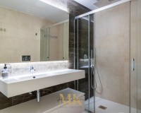 Herverkoop - Apartment - Benidorm - Playa Poniente