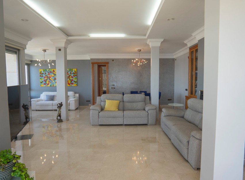 Herverkoop - Apartment - Benidorm