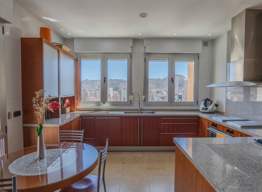 Herverkoop - Apartment - Benidorm