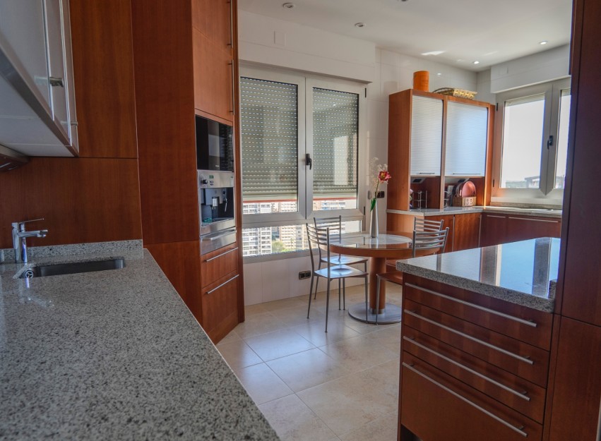Herverkoop - Apartment - Benidorm