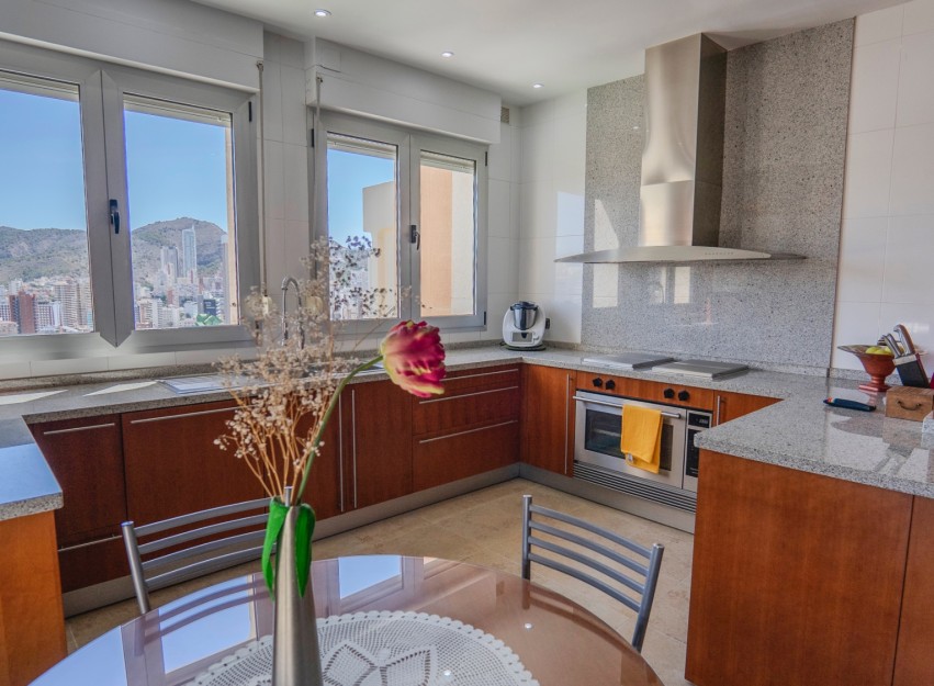 Herverkoop - Apartment - Benidorm
