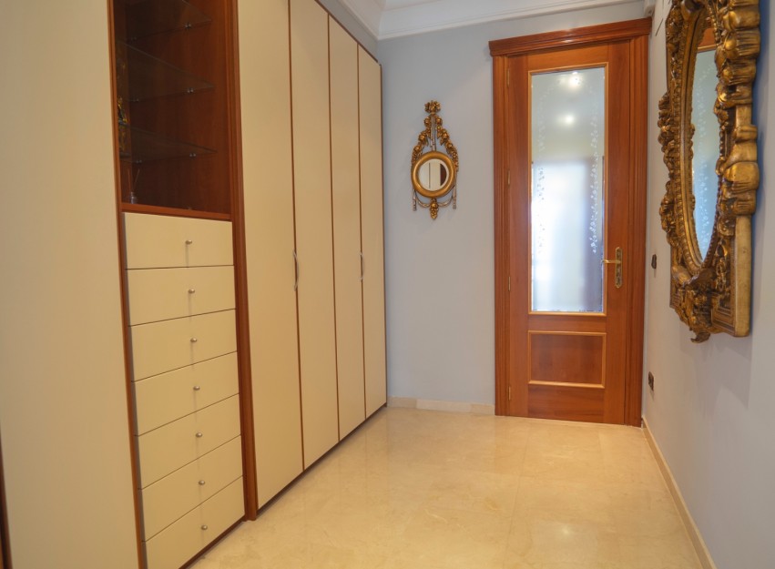 Herverkoop - Apartment - Benidorm