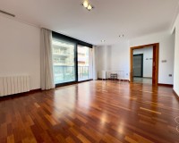 Herverkoop - Apartment - Elche - Porcelanosa