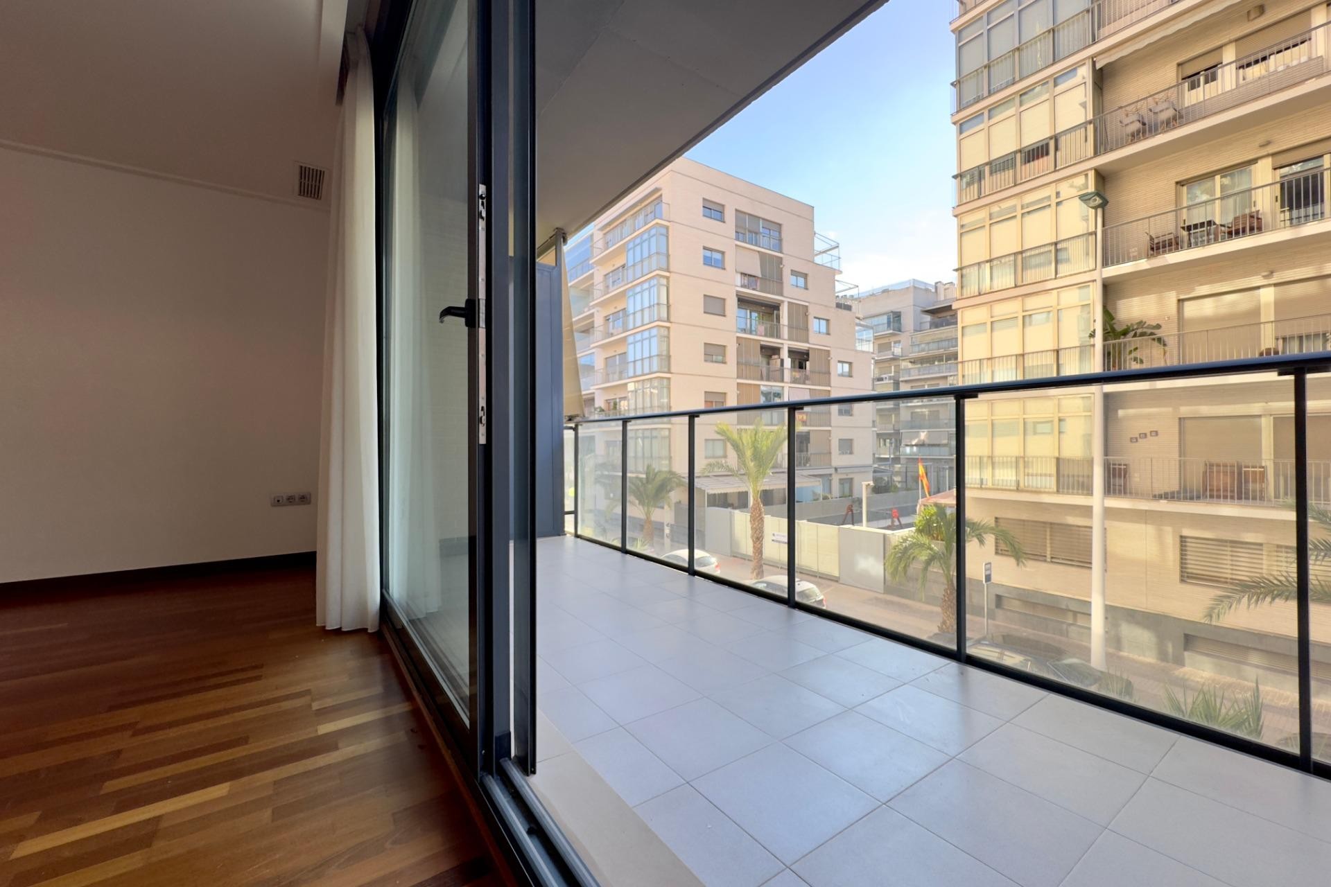 Herverkoop - Apartment - Elche - Porcelanosa