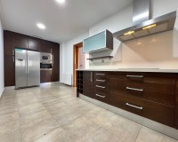 Herverkoop - Apartment - Elche - Porcelanosa
