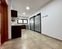 Herverkoop - Apartment - Elche - Porcelanosa