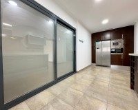 Herverkoop - Apartment - Elche - Porcelanosa