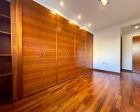 Herverkoop - Apartment - Elche - Porcelanosa