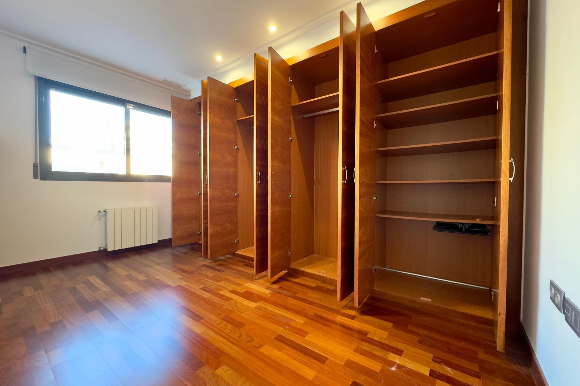 Herverkoop - Apartment - Elche - Porcelanosa