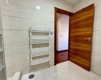 Herverkoop - Apartment - Elche - Porcelanosa