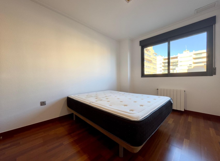 Herverkoop - Apartment - Elche - Porcelanosa
