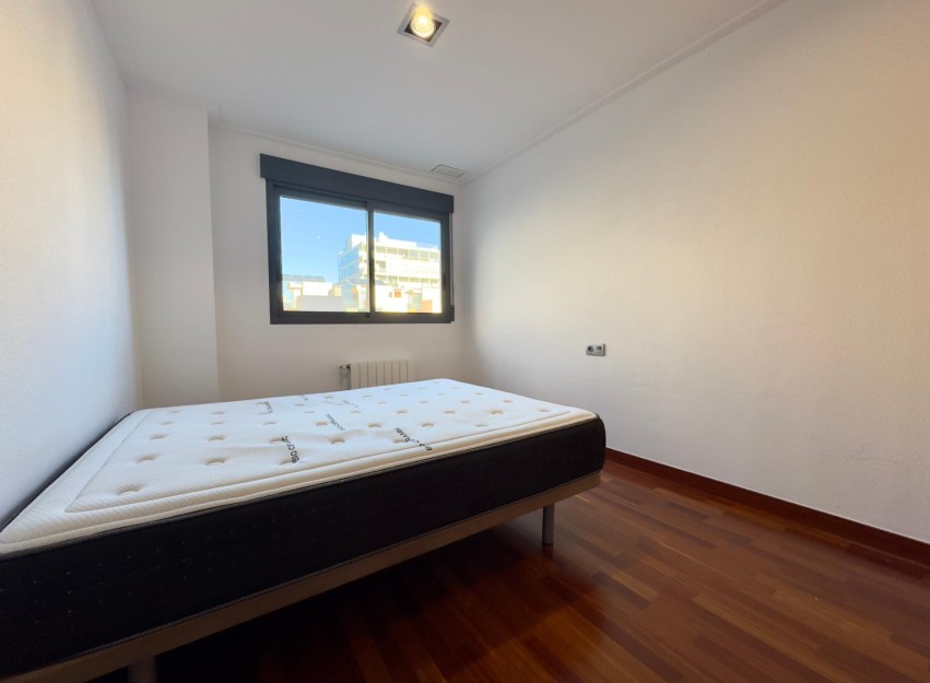 Herverkoop - Apartment - Elche - Porcelanosa
