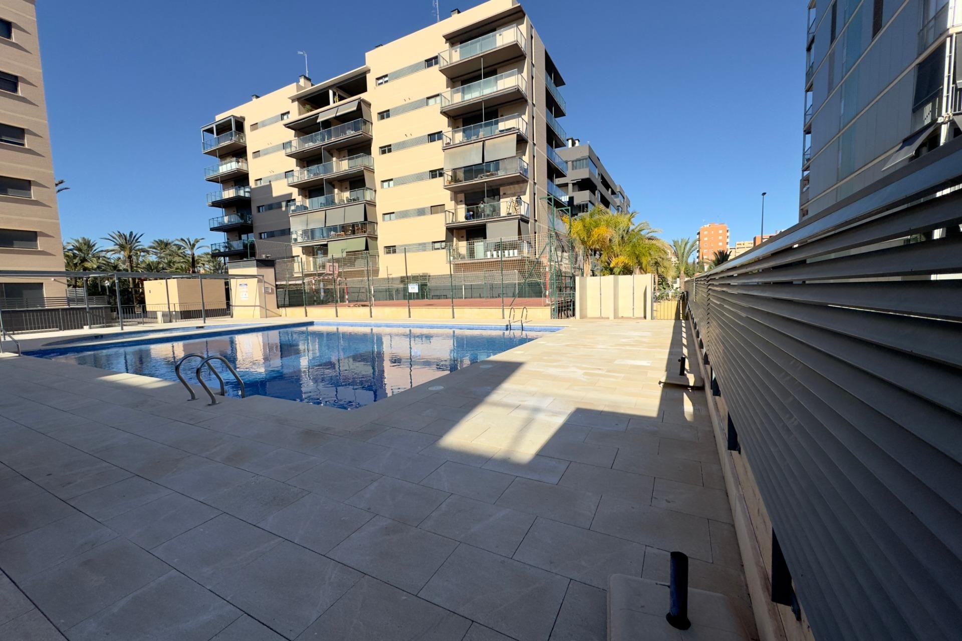 Herverkoop - Apartment - Elche - Porcelanosa