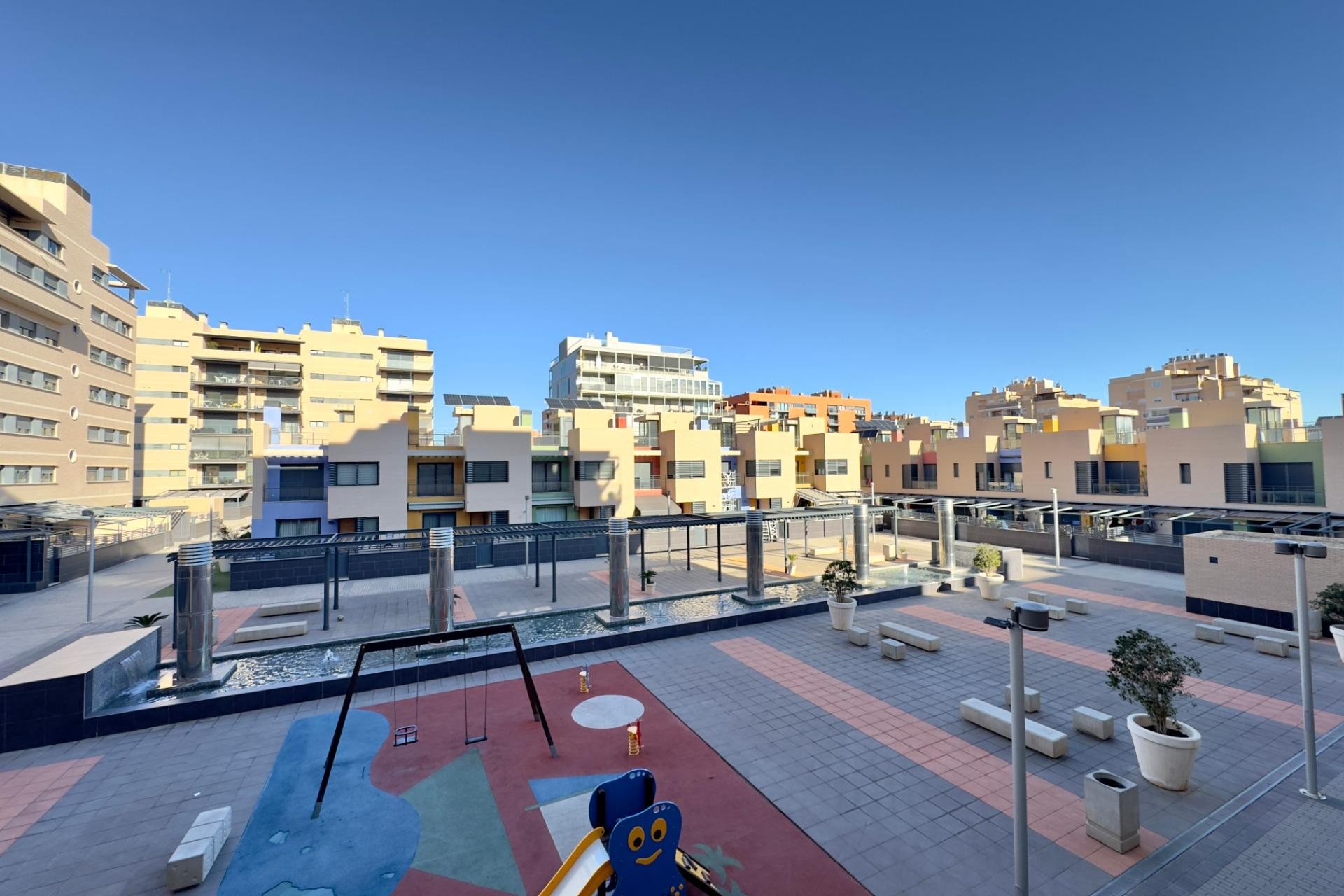 Herverkoop - Apartment - Elche - Porcelanosa