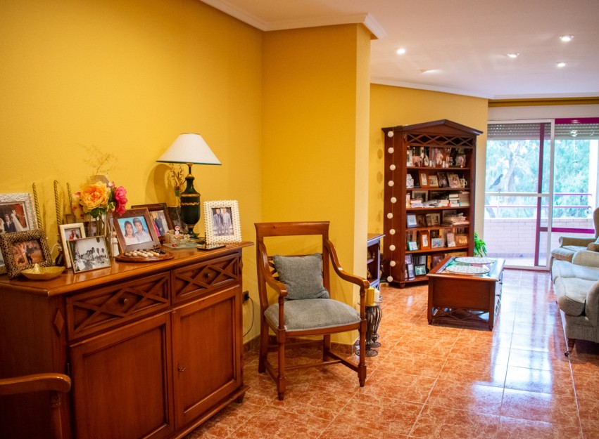 Herverkoop - Apartment - Guardamar del Segura - Center