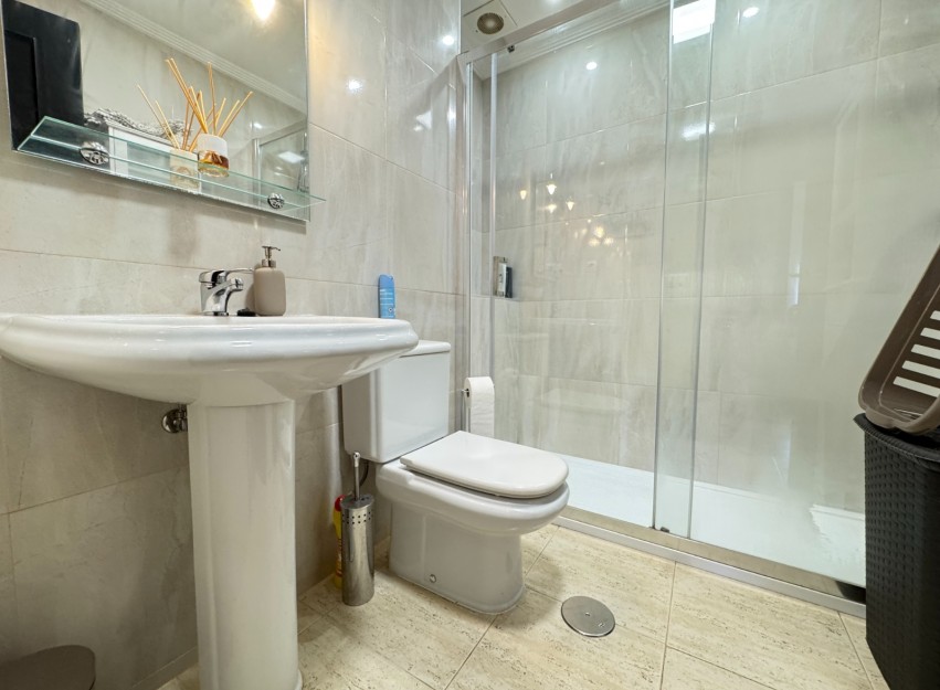 Herverkoop - Apartment - Guardamar del Segura - El Moncayo